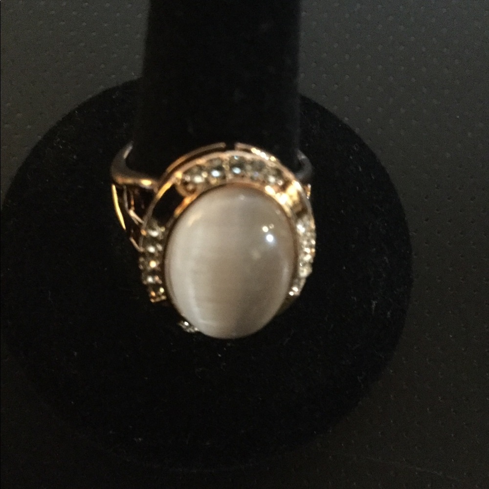 NWT Opal & Rose Gold Rings Various Sizes - Picture 7 of 7